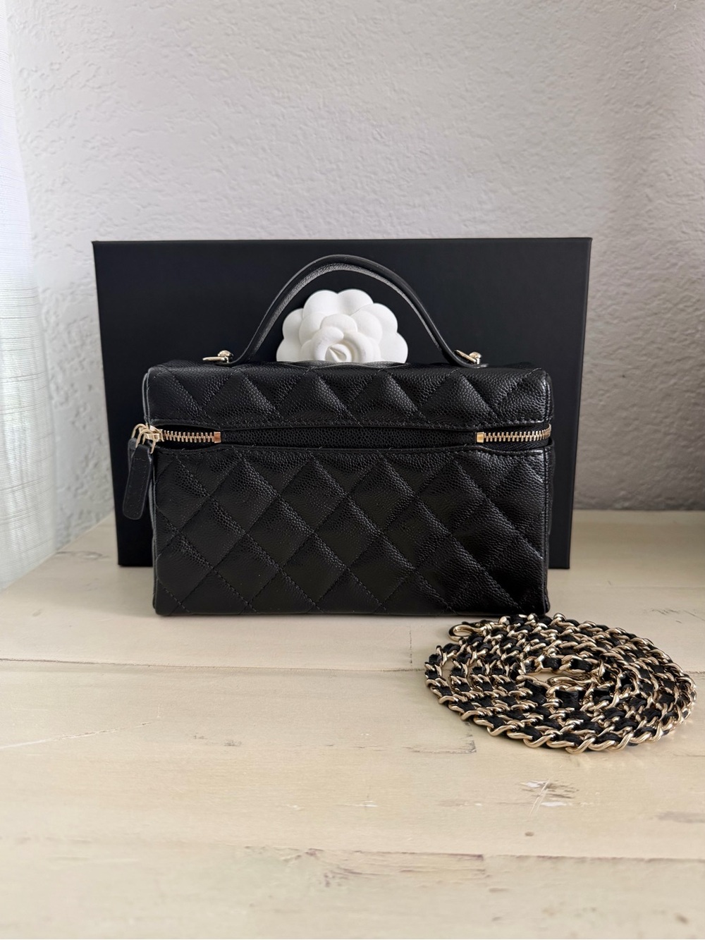 CHANEL Black Quilted Vanity Crossbody with Gold Chain - Picture 3 of 8